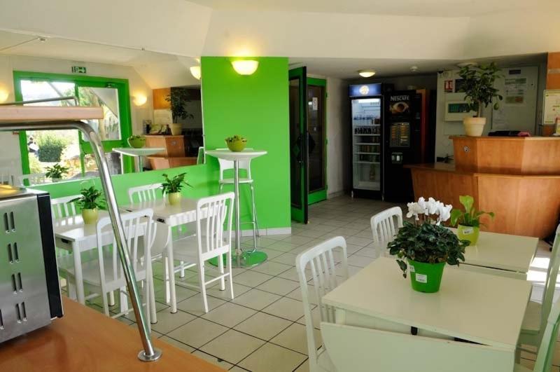 Lemon Hotel Avignon Rochefort Luaran gambar